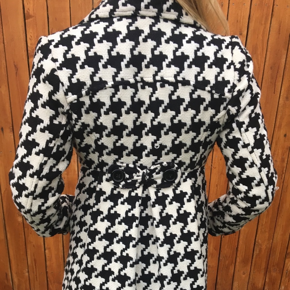 Houndstooth Peacoat